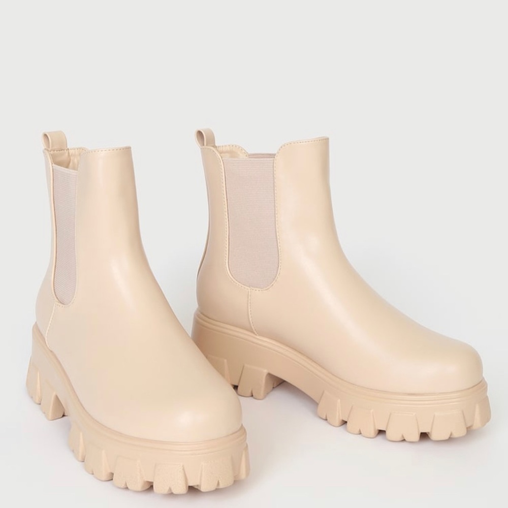 Lordez Light Nude Platform Ankle Boots, Size 7